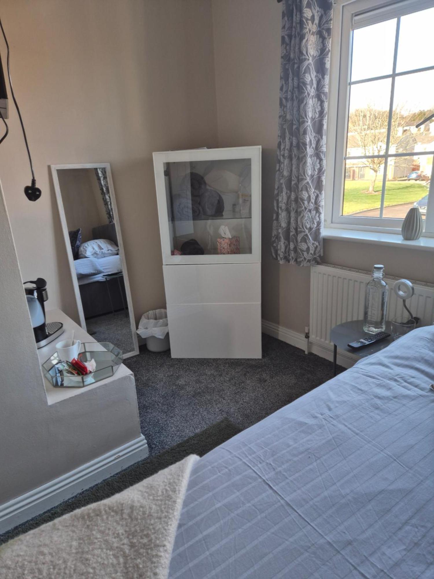Dun Eoin Carrigaline Hotell Eksteriør bilde